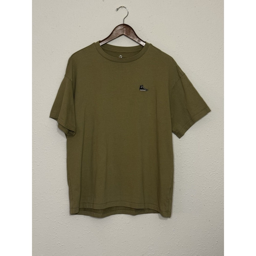 Converse T-shirt Size M Go-To Loose Fit Sneaker  Patch  #skater #streetwear